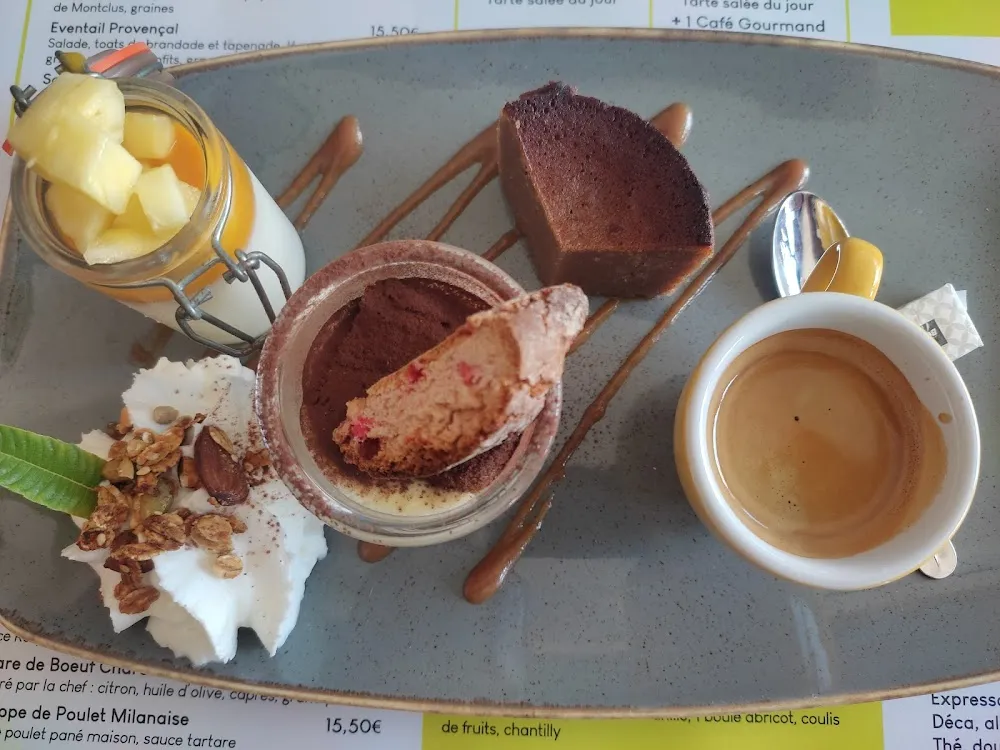 Café Gourmand